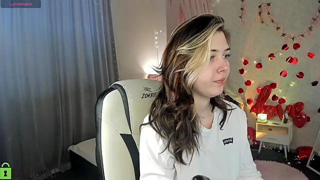 Vanessa Walters online show from 03/21/26, 03:00