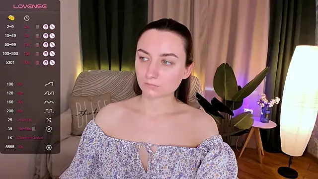 Snapshot of annacooleman chatting on 03/12/25, 08:30 annacooleman online show from 03/12/25, 08:30