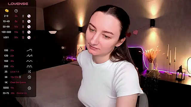 annacooleman online show from 04/30/26, 02:18