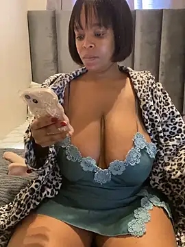Snapshot of Saggy_areola95 chatting on 06/09/26, 09:21 Saggy areola95 online show from 06/09/26, 09:21