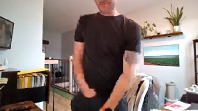 Snapshot of Bigdicktrav902 chatting on 03/11/26, 12:11 Bigdicktrav902 online show from 03/11/26, 12:11