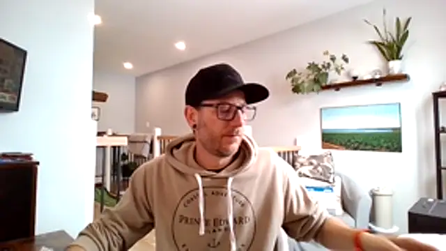 Snapshot of Bigdicktrav902 chatting on 03/23/26, 12:53 Bigdicktrav902 online show from 03/23/26, 12:53