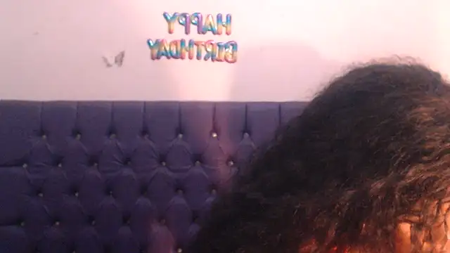 Queennwenn online show from 11/02/25, 12:46