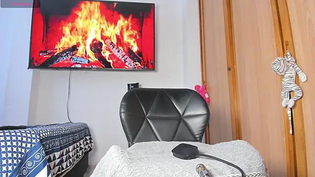 lily evil online show from 04/27/26, 05:11