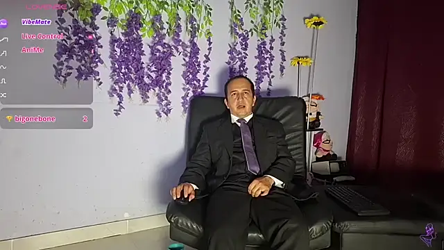 Snapshot of yazfore2 chatting on 07/01/26, 01:29 yazfore2 online show from 07/01/26, 01:29