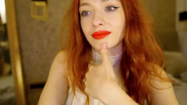 Snapshot of MiaRouge chatting on 05/15/26, 10:50 MiaRouge online show from 05/15/26, 10:50