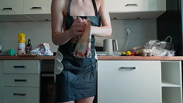 MiaRouge online show from 06/26/26, 03:27