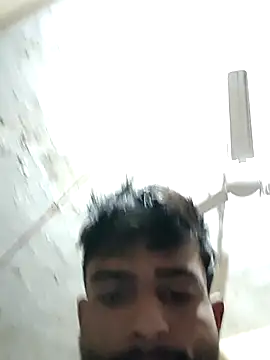 PRIYANHUxh online show from 01/10/26, 02:35