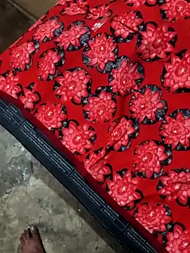 PRIYANHUxh online show from 04/04/26, 06:44