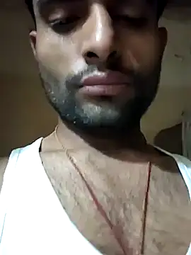 PRIYANHUxh online show from 04/07/26, 07:47