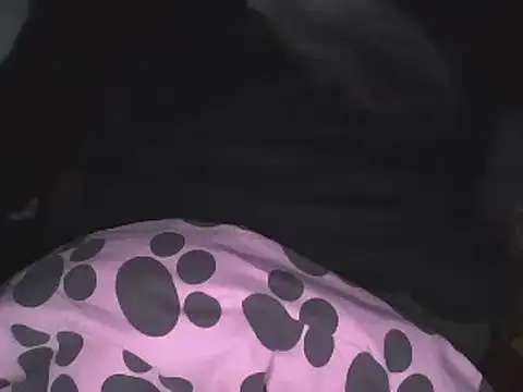 wank4girls online show from 03/05/25, 12:05