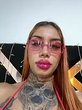 Zaratattoox online show from 11/03/25, 03:35