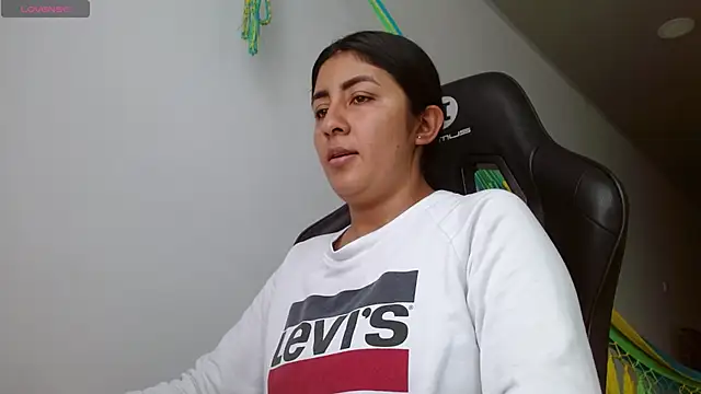 danna peterson1 online show from 10/28/25, 06:10