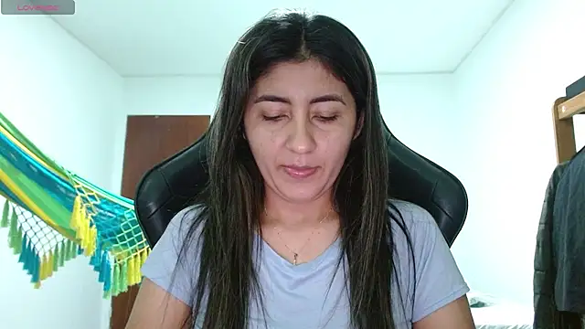 Snapshot of danna_peterson1 chatting on 07/19/26, 12:47 danna peterson1 online show from 07/19/26, 12:47