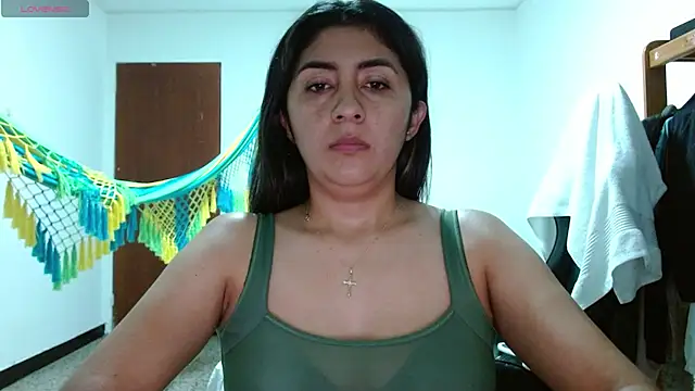 Snapshot of danna_peterson1 chatting on 07/27/26, 12:39 danna peterson1 online show from 07/27/26, 12:39