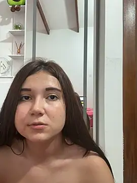 Snapshot of mia_cooper_24 chatting on 01/16/25, 09:08 mia cooper 24 online show from 01/16/25, 09:08