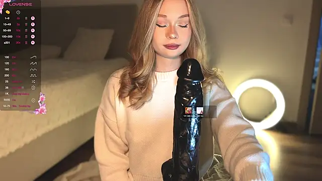 diaanona online show from 02/16/26, 09:33