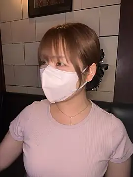 Snapshot of mei_hosina chatting on 05/26/26, 12:56 mei hosina online show from 05/26/26, 12:56