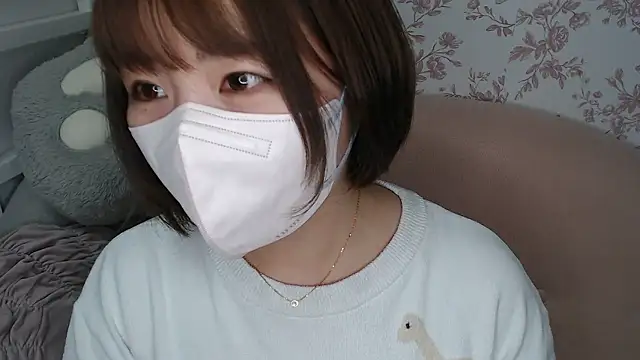 Snapshot of mei_hosina chatting on 07/24/26, 03:54 mei hosina online show from 07/24/26, 03:54