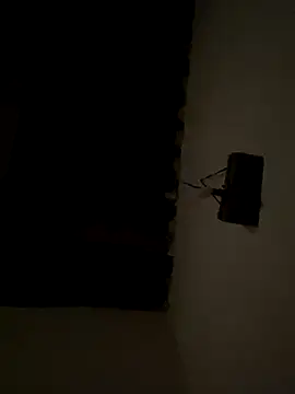 Snapshot of AlexaWarner chatting on 12/15/25, 08:02 AlexaWarner online show from 12/15/25, 08:02