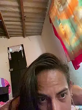 Snapshot of AlexaWarner chatting on 02/03/26, 04:01 AlexaWarner online show from 02/03/26, 04:01