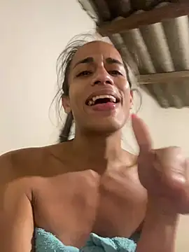 Snapshot of AlexaWarner chatting on 02/05/26, 10:09 AlexaWarner online show from 02/05/26, 10:09