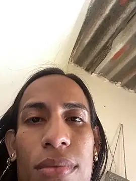 Snapshot of AlexaWarner chatting on 02/18/26, 04:03 AlexaWarner online show from 02/18/26, 04:03