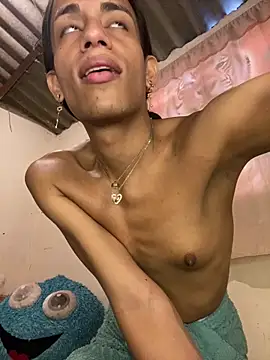 Snapshot of AlexaWarner chatting on 02/21/26, 04:08 AlexaWarner online show from 02/21/26, 04:08