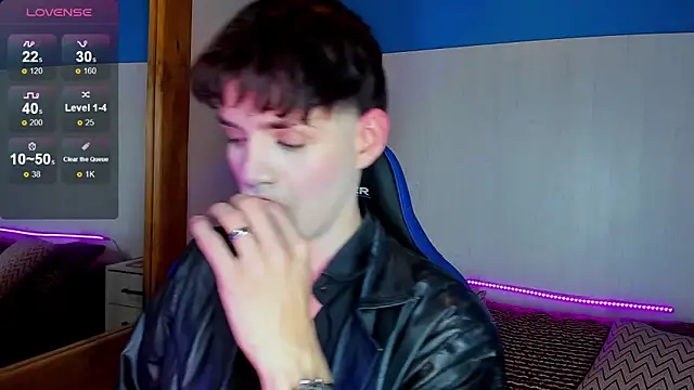 VladHellsing4 online show from 02/23/25, 03:40