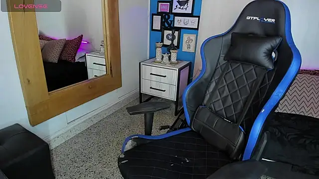 VladHellsing4 online show from 03/06/25, 12:41