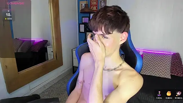 VladHellsing4 online show from 03/19/25, 05:17