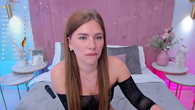 MilaVoxx online show from 03/12/25, 08:41