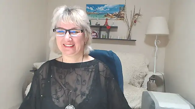 Snapshot of FleurMays chatting on 02/11/25, 07:12 FleurMays online show from 02/11/25, 07:12