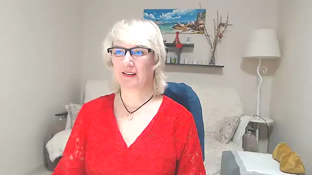 Snapshot of FleurMays chatting on 03/15/25, 06:14 FleurMays online show from 03/15/25, 06:14