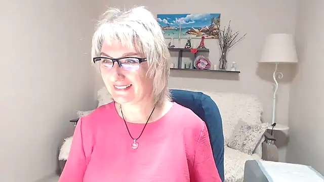 Snapshot of FleurMays chatting on 05/11/26, 03:45 FleurMays online show from 05/11/26, 03:45