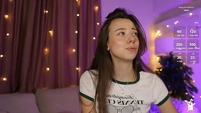 Snapshot of Goldy_Grace_ chatting on 01/25/25, 02:47 Goldy Grace online show from 01/25/25, 02:47