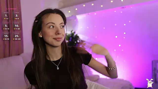 Snapshot of Goldy_Grace_ chatting on 03/03/25, 11:11 Goldy Grace online show from 03/03/25, 11:11