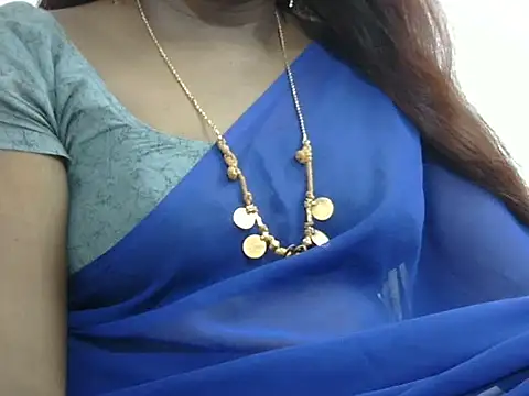 Snapshot of Hot_akshara chatting on 09/21/25, 03:35 Hot akshara online show from 09/21/25, 03:35