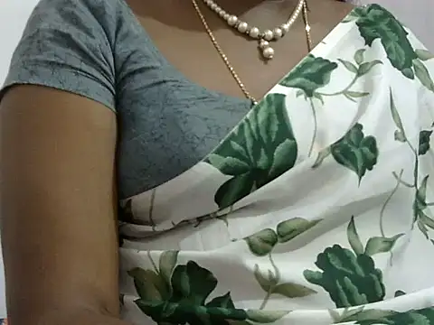 Snapshot of Hot_akshara chatting on 09/22/25, 02:30 Hot akshara online show from 09/22/25, 02:30