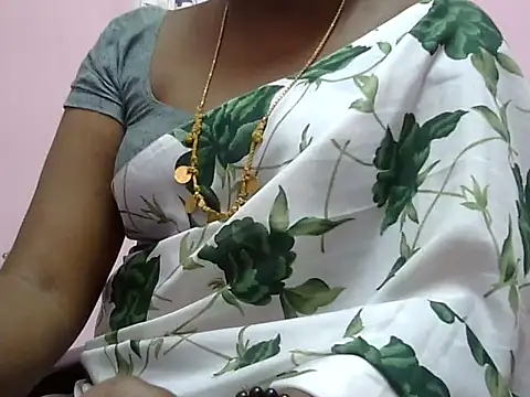 Hot akshara online show from 11/12/25, 04:57