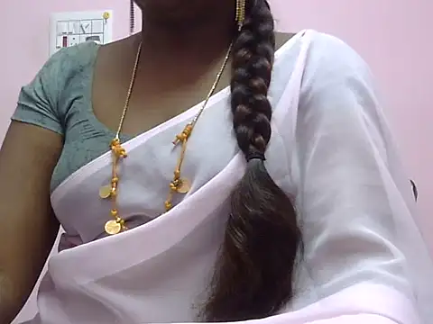 Hot akshara online show from 01/16/26, 02:21