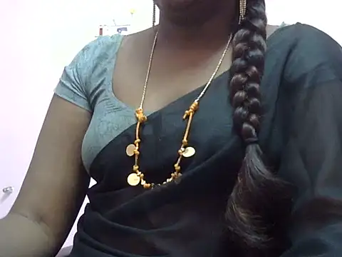 Hot akshara online show from 01/17/26, 03:17