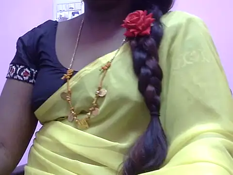 Hot akshara online show from 02/24/26, 09:40