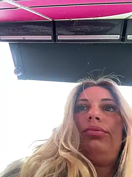 Lydie off online show from 03/10/25, 08:04