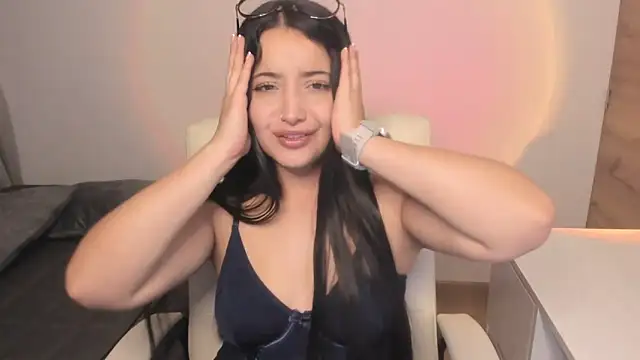 Ali itcaduu online show from 12/23/25, 01:47