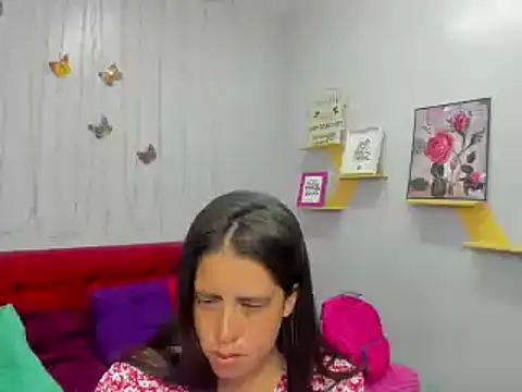kathina giraldo online show from 01/25/25, 12:37