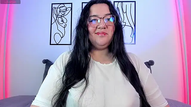 RubyPirsso18 online show from 03/01/25, 07:15