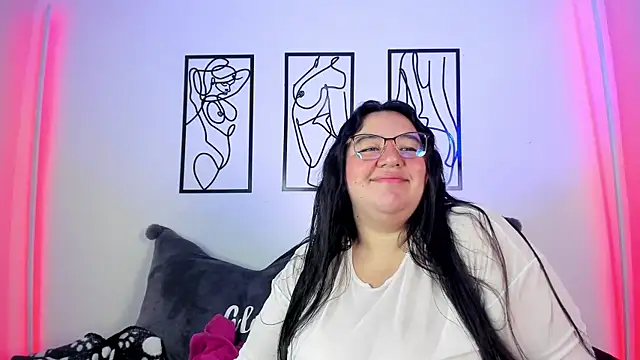 RubyPirsso18 online show from 03/15/25, 07:05