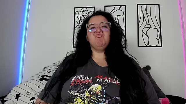 RubyPirsso18 online show from 02/09/26, 07:29