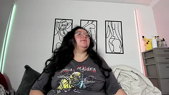 RubyPirsso18 online show from 03/11/26, 08:15